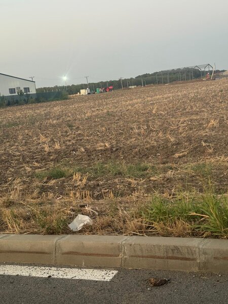 Branesti vand teren intravilan 2.500 mp, pret 70 euro/ mp